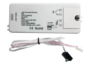 Włącznik ściemniacz IR SR-2004 12-36VDC 8A