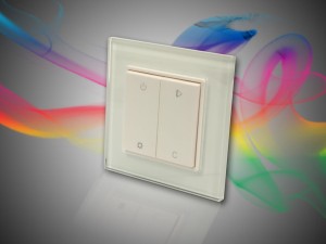 Naścienny radiowy sterownik LED RGBW (pod ramkę GIRA BEKER MERTEN, JUNG)